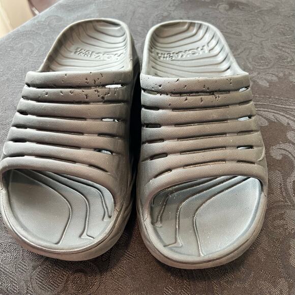 Hoka black sandals men 7 women 9 unisex - Picture 2 of 9